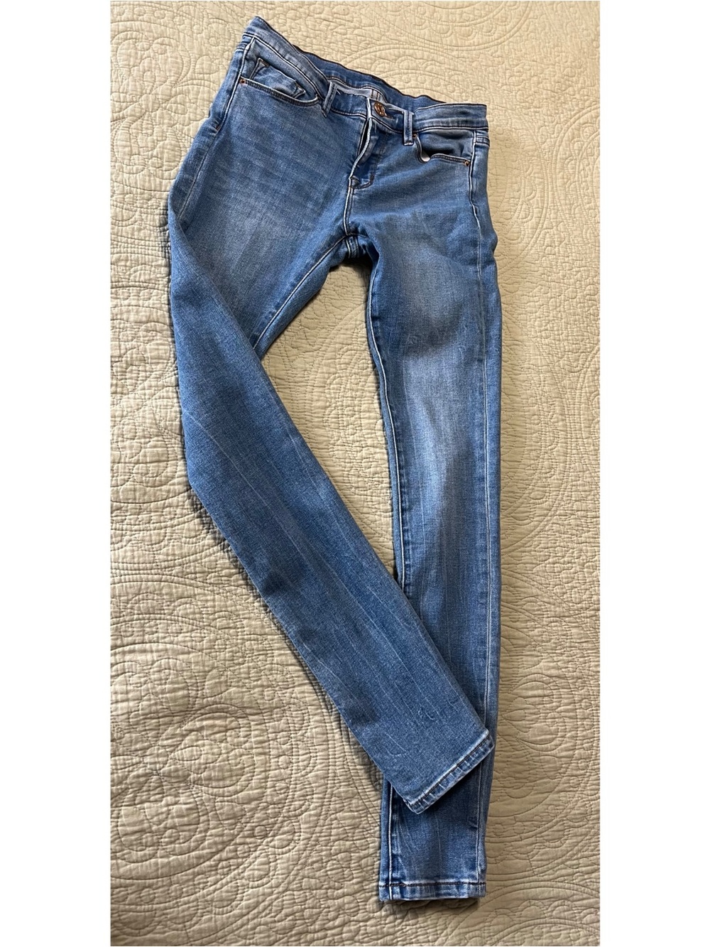 BDG Women's Skinny Jeans in Medium Blue Wash